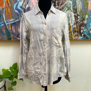 Aritzia Wilfred free shirt